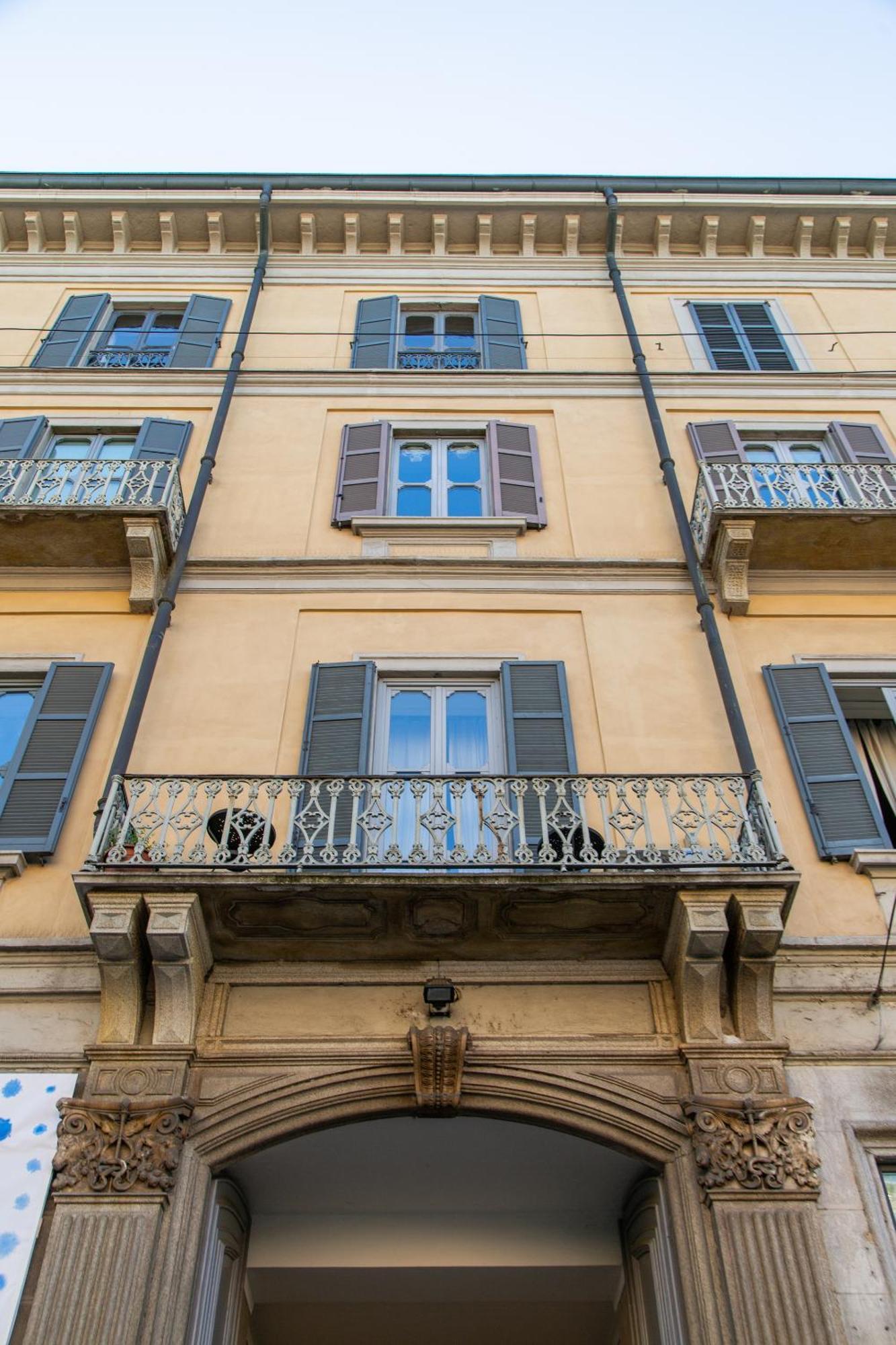 Mercato 5 Milano Exteriör bild